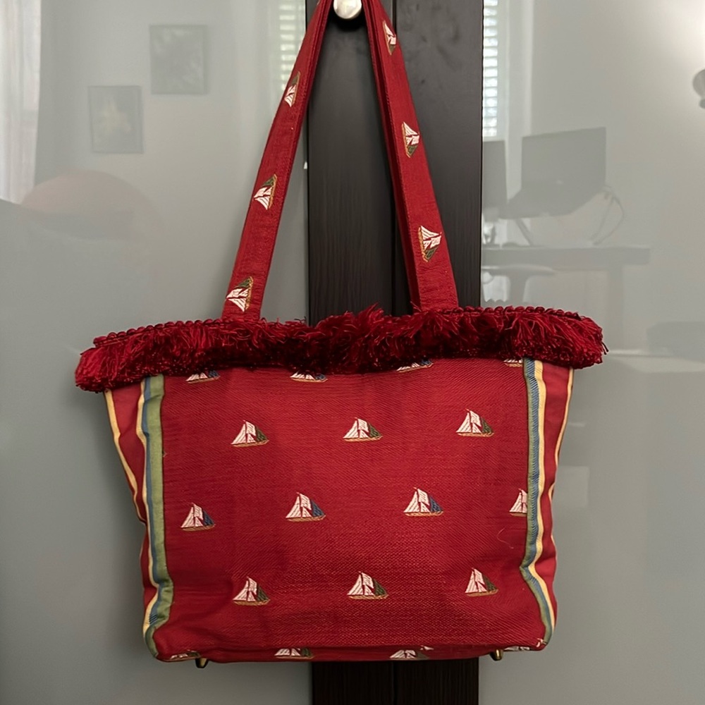Tote bag
